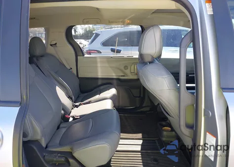 2023 Toyota Sienna Xle from USA, damaged, VIN 5TDJRKEC3PS177853